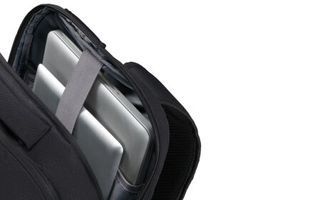 Laptop compartment 15.6"