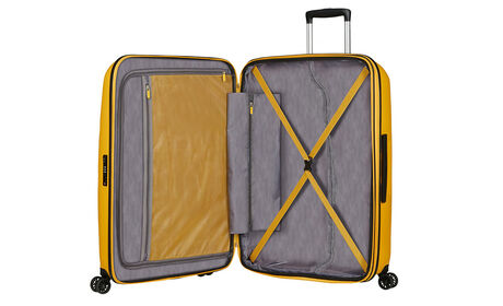 Interior organisation with extra zipped apron pocket