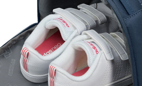 Schoenenvak aan de zijkant