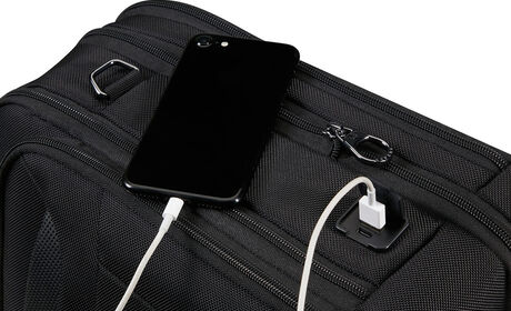 Two integrated USB ports