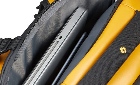 Apart laptop en tablet compartiment