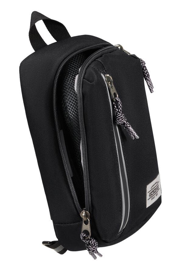 American Tourister Brightup Sling Bag Zip  Zwart