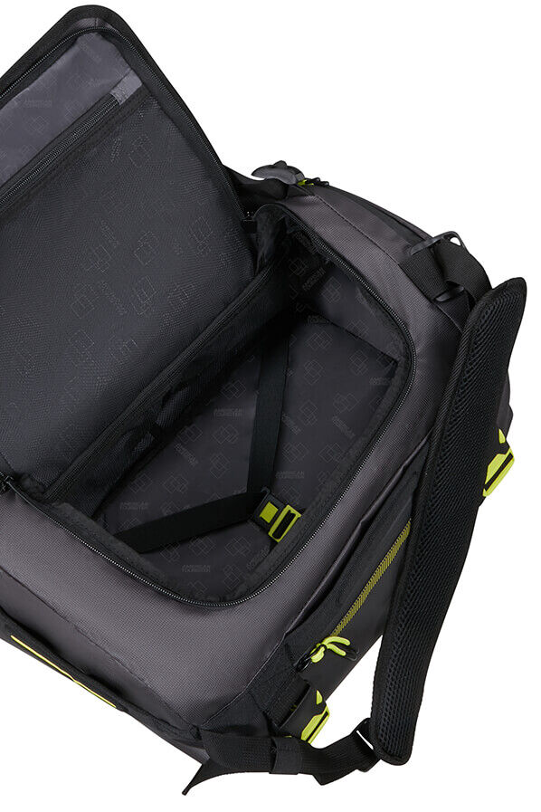 American Tourister Urban Track Duffle/Backpack Coated M  Black/Lime