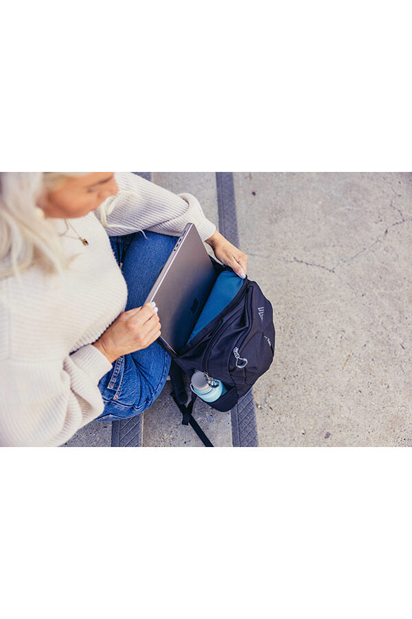 Gregory  RETNA 25  Pool Party