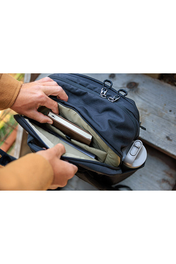 Gregory  Border Carry On 40  Black Lichen