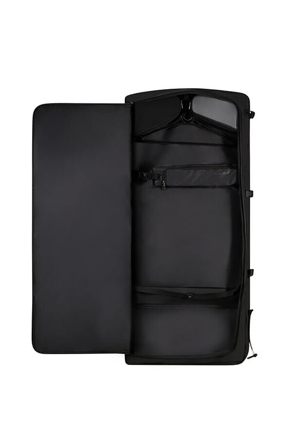 Samsonite Pro-Dlx 6 Tri-Fold Garment Bag  Black