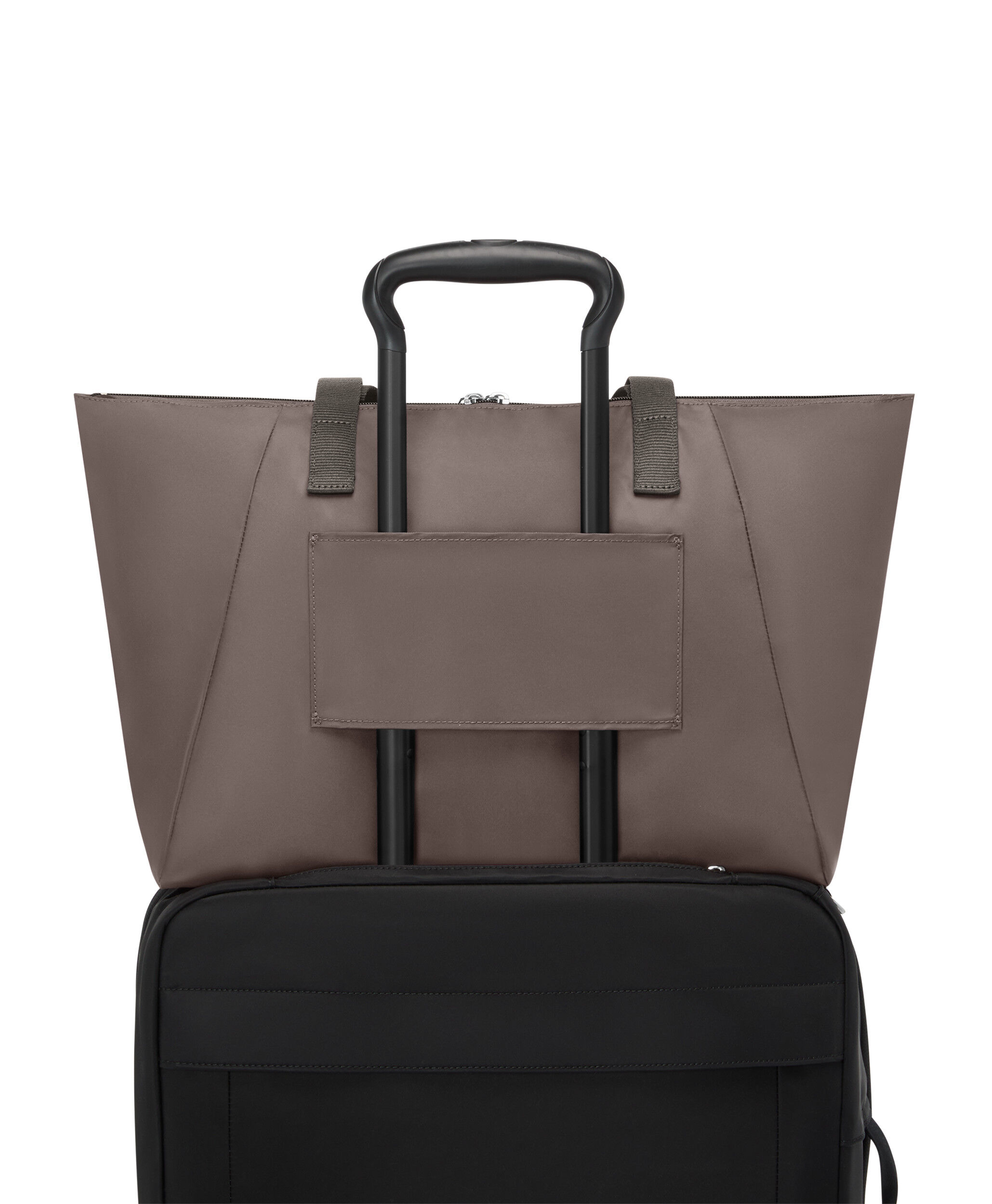 TUMI Just In Case&reg; Tas Medium