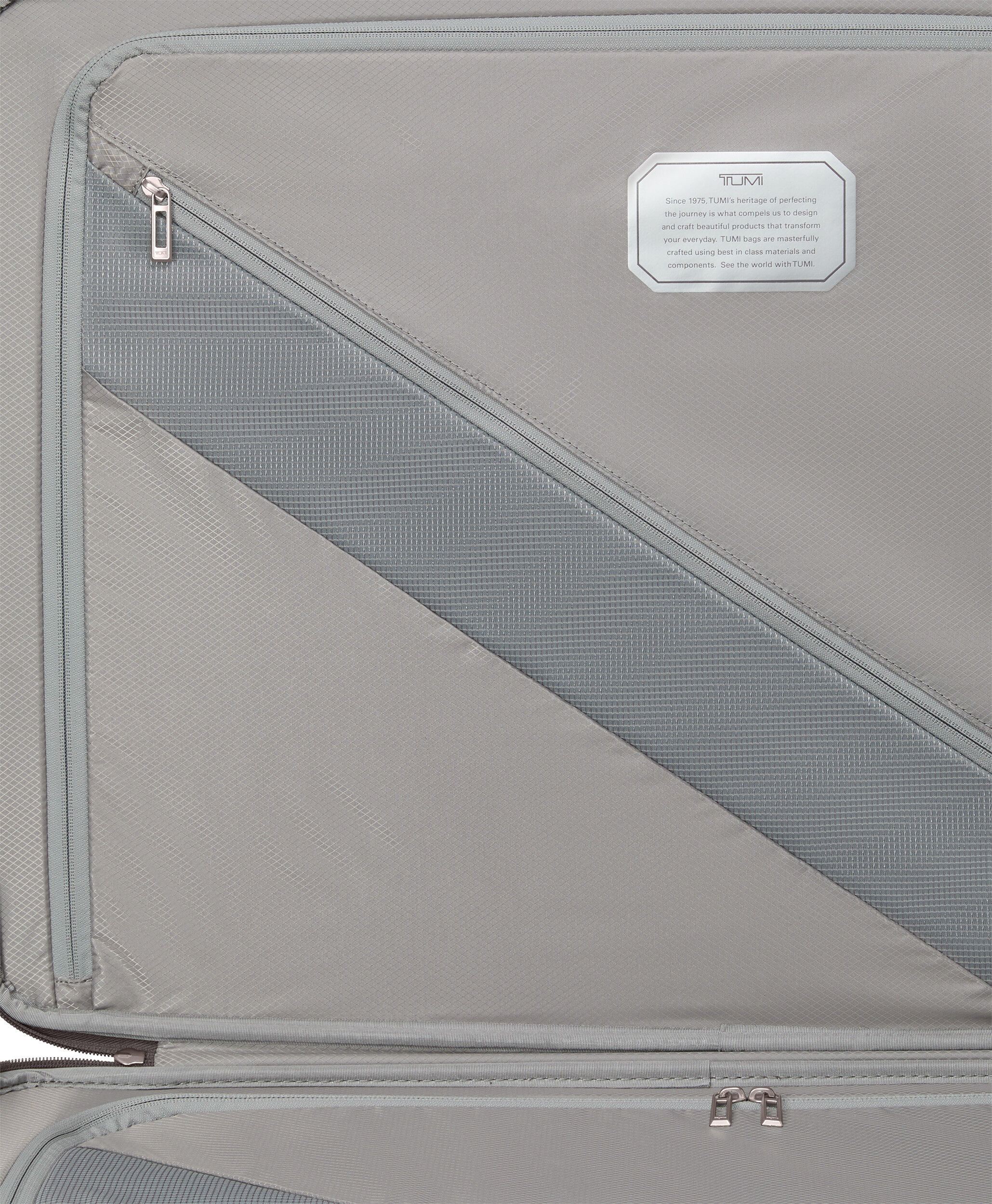 19 Degree Lite Koffer (4 wielen) 76cm