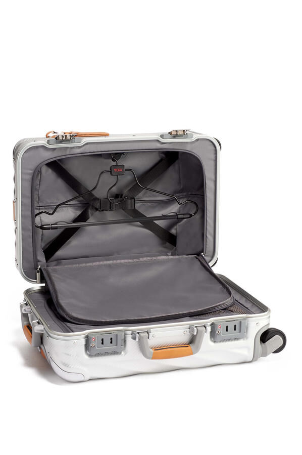 TUMI 19 Degree Aluminium INTERNATIONAL CARRY-ON Texture Silver