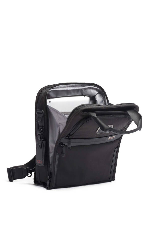 TUMI Alpha 3 MEDIUM TRAVEL TOTE Black