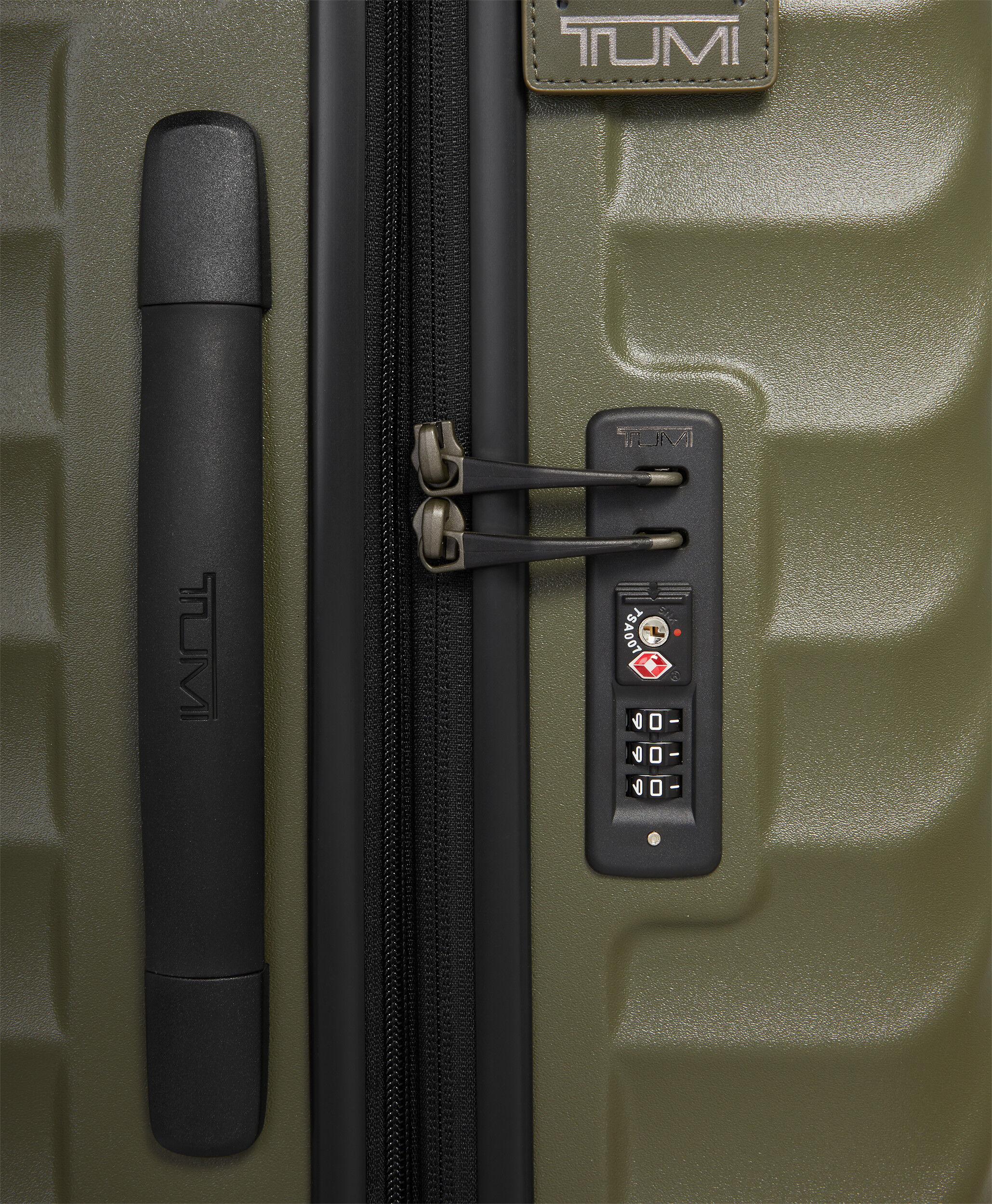 19 Degree Checked Luggage 76cm